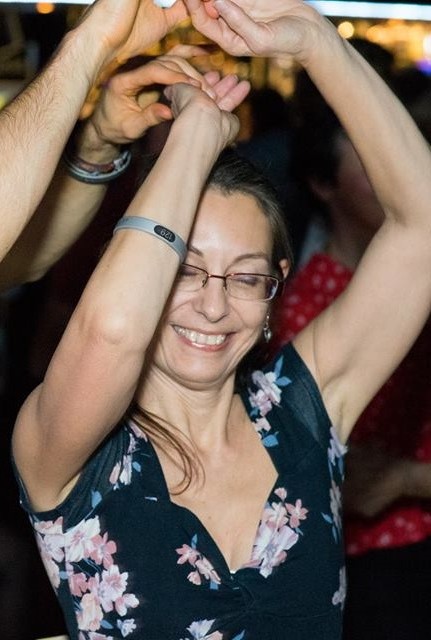 Robe pivoine, avec son noeud devant, très agréable pour danser