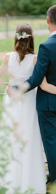 Alice en robe de mariée création maison – vue de dos, jupe tulle aérienne – robe inspirée Justin Alexander